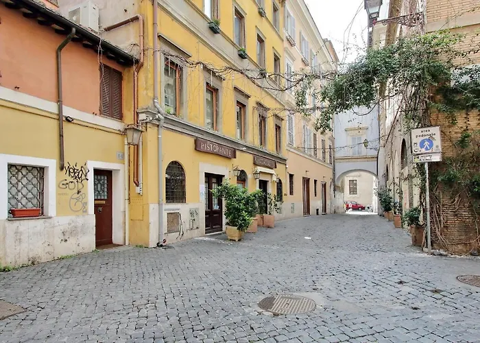 Trastevere & *